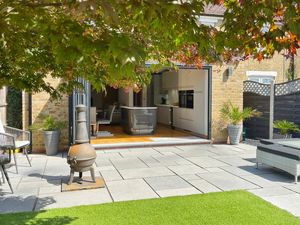 WOOD AVENUE- click for photo gallery